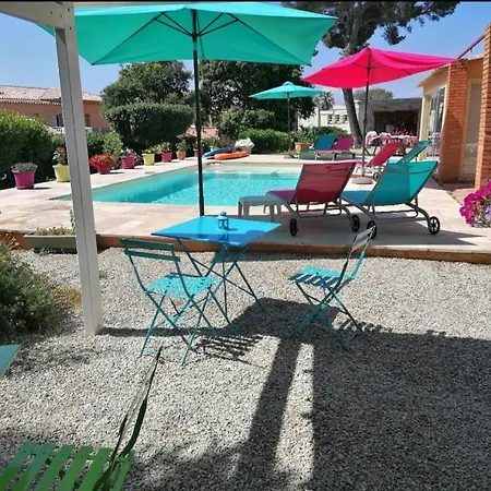 Esmeralda Adults Only Gasthuis Les Issambres